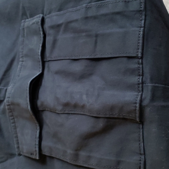 Goodthreads Straight-Fit Vintage Comfort Stretch Cargo Pant Washed Navy 32W 31L - Picture 7 of 10